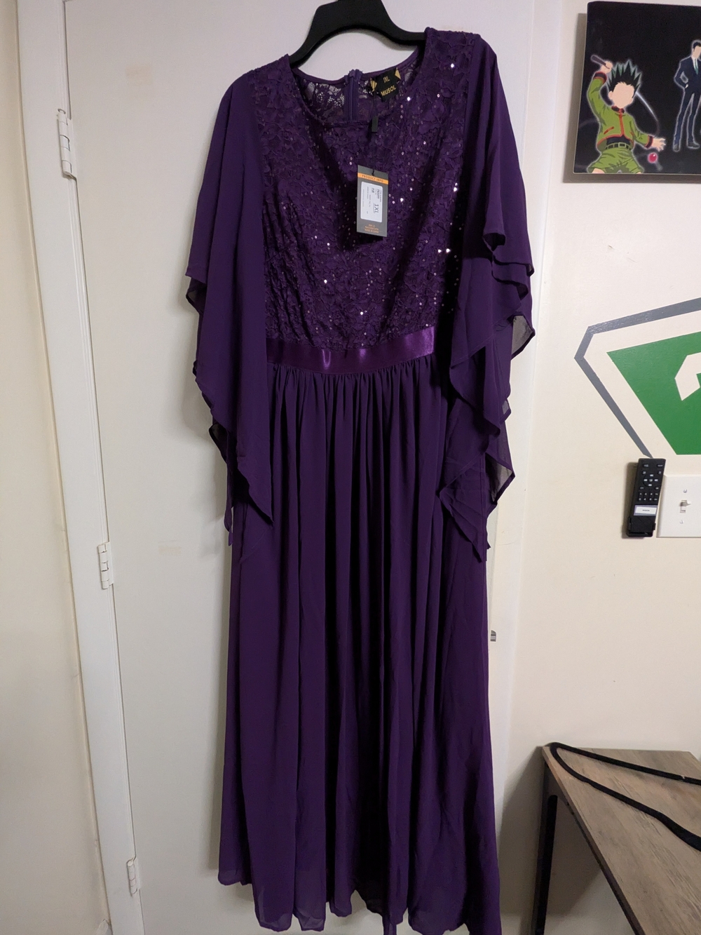 Elegant Purple Sequined Evening Dress with Cape Sleeves